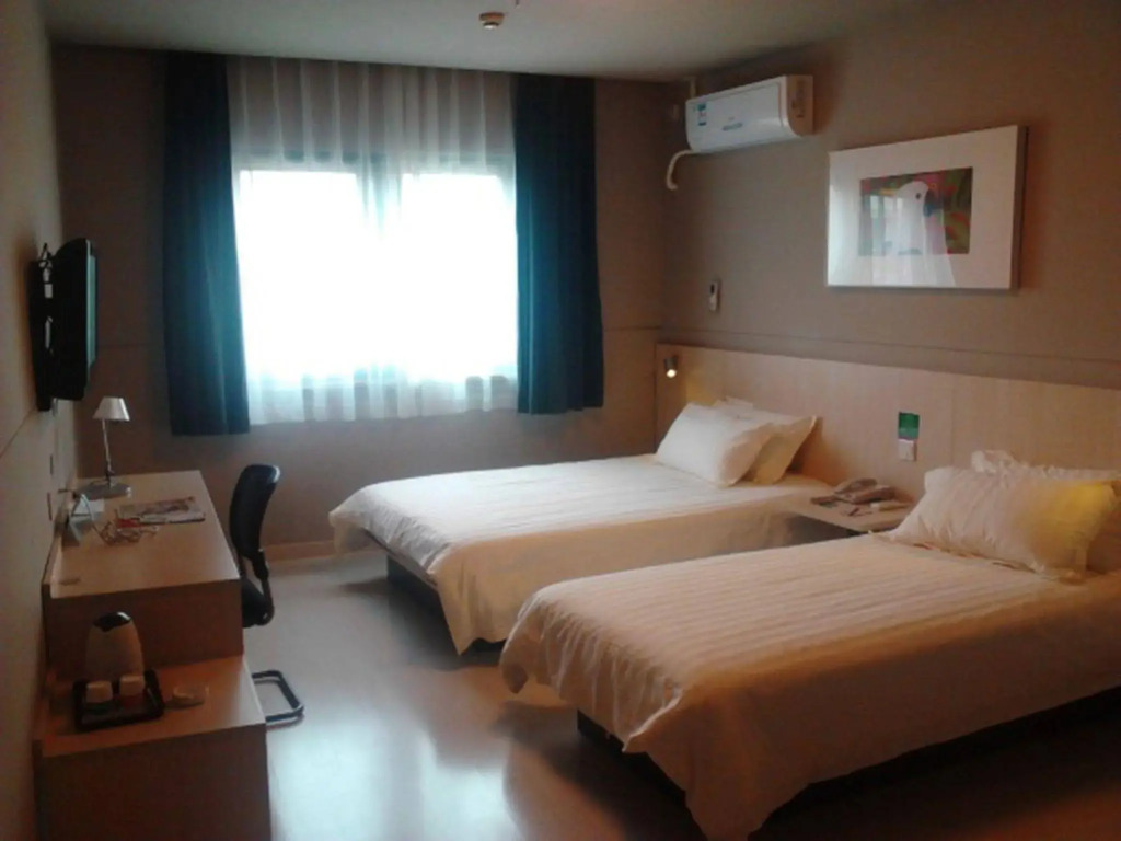 Jinjiang Inn (2nd Branch on Huqingping Road,shangh