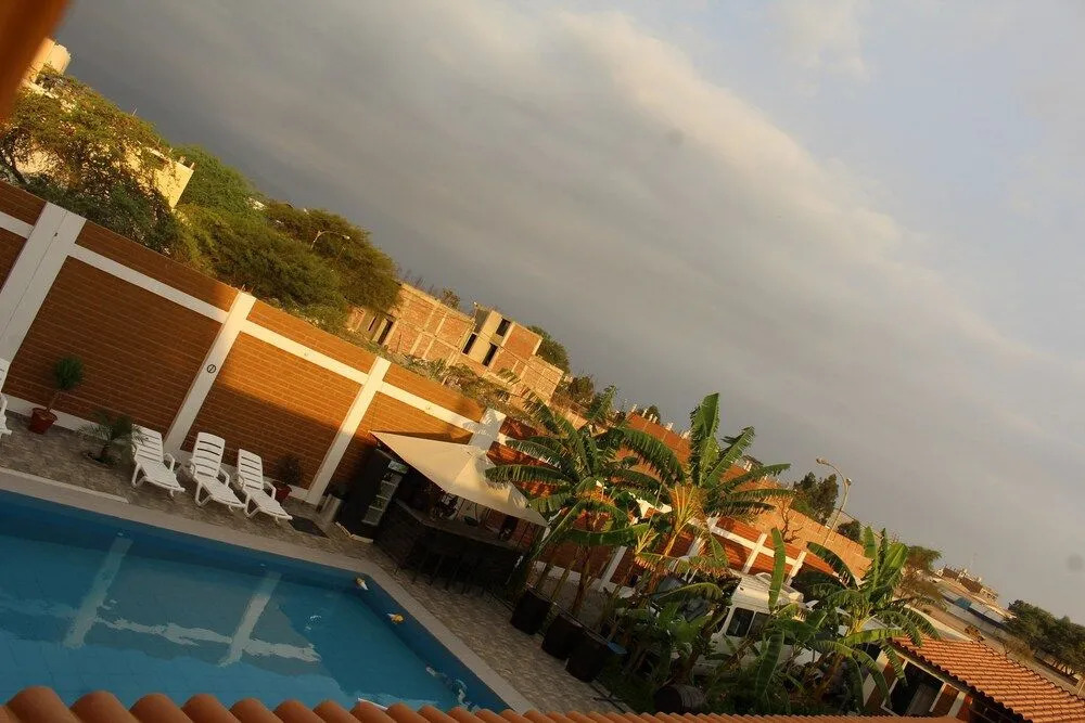 Huacachina Desert House