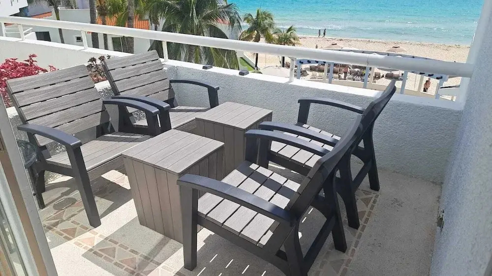 Beach front-Ocean View Studio -Hotel Sunset Fishermen condo 344/C