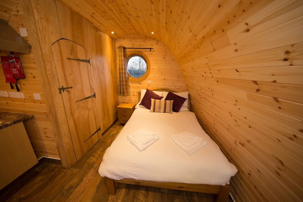 Wall Eden Farm - Luxury Log Cabins and Glamping