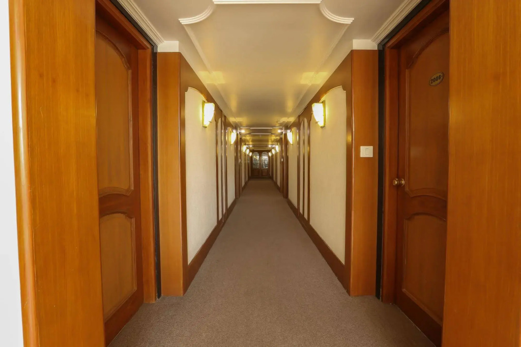 Hotel Grand Inn