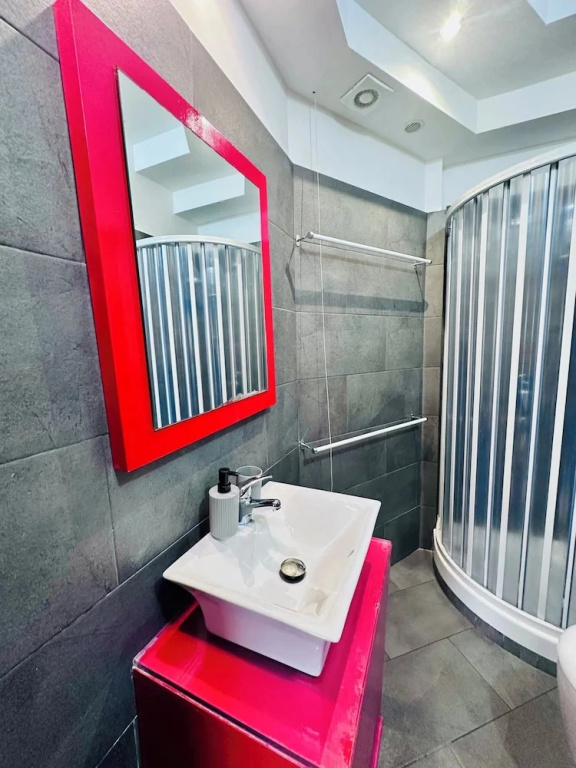 Domus Privé - Elegant Rooms with Duomo View