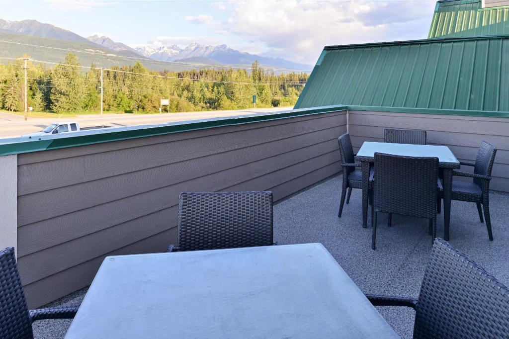 Days Inn by Wyndham Valemount