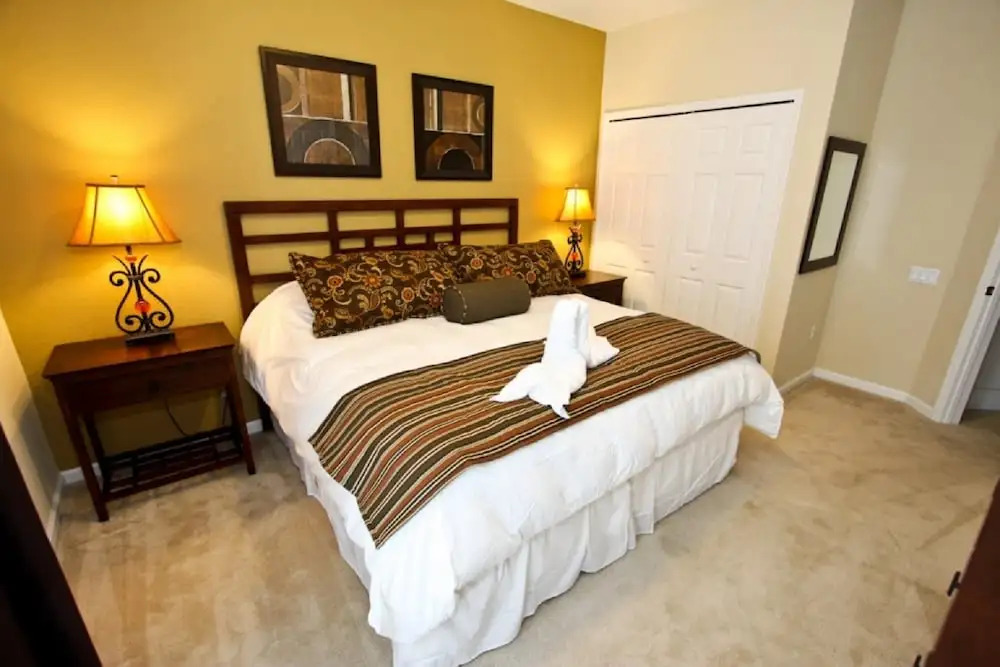 4845 Vista Cay