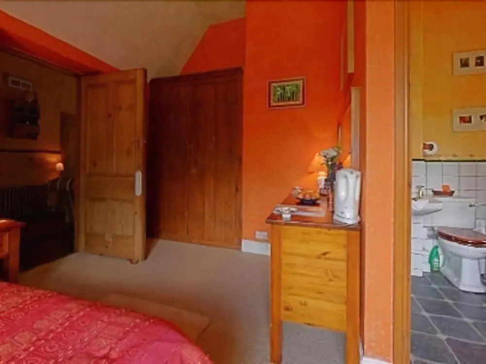 Penmachno Hall - self catering suite