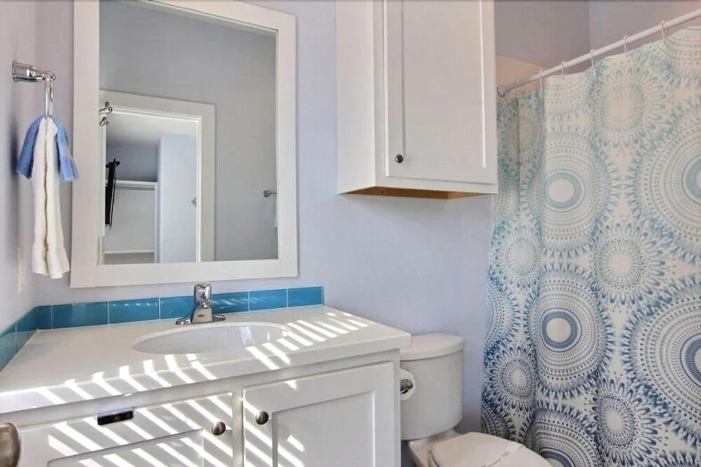 318 S Station #3 4 Bedrooms 2.5 Bathrooms Home