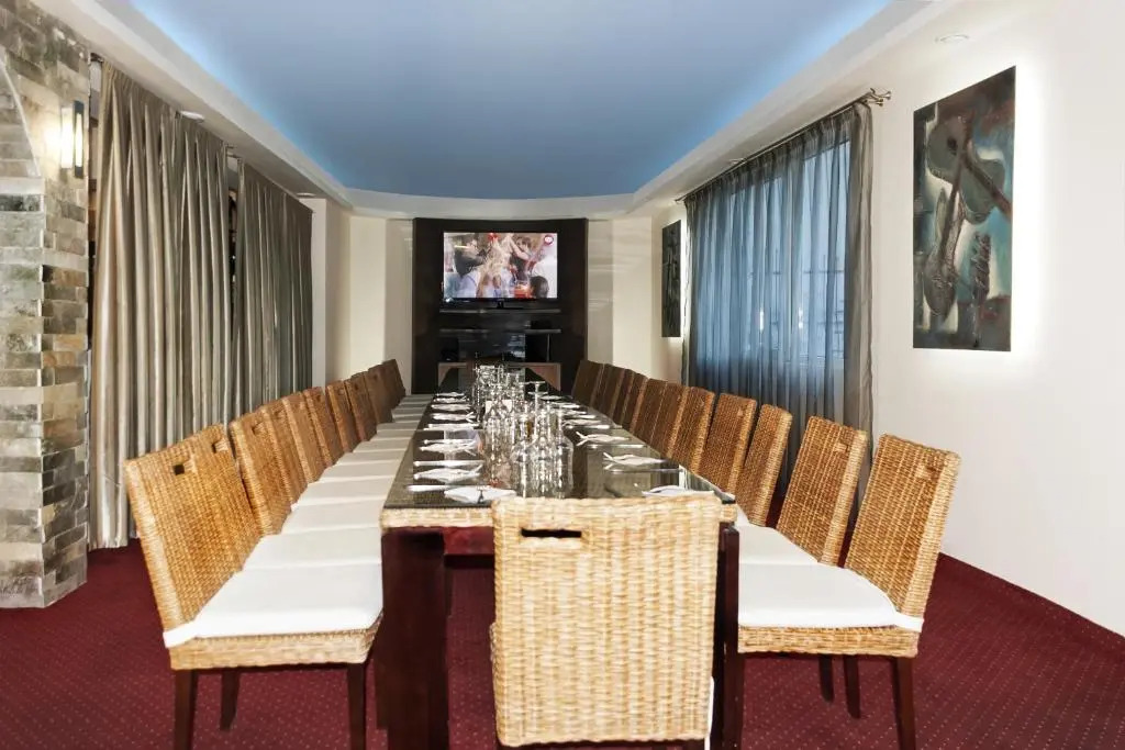 Hotel Grand