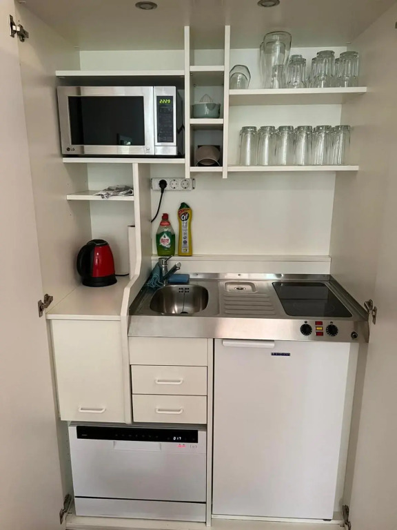 Top Central Apartment on Karlsplatz Vienna
