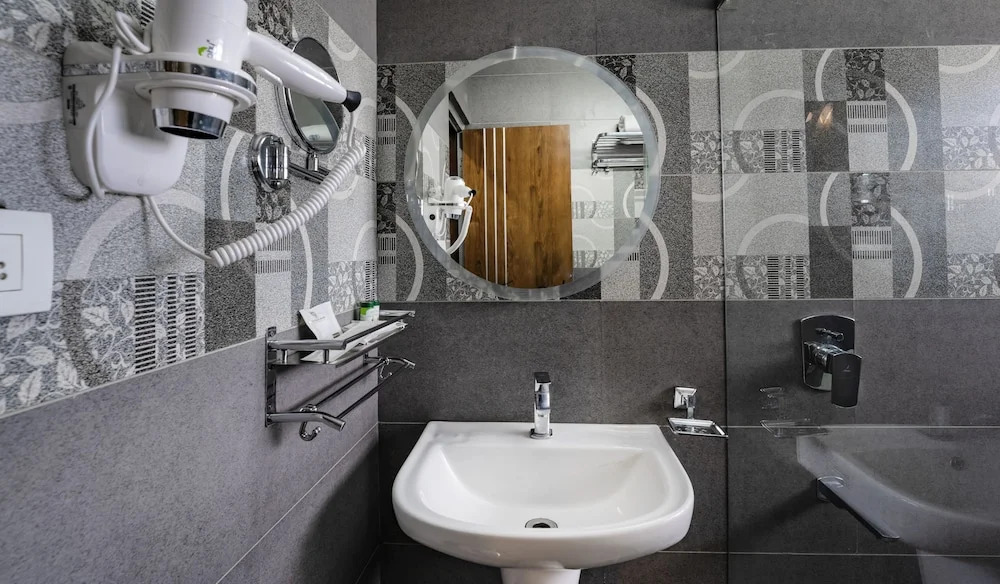 Royal Tusker Luxury Service Apartments
