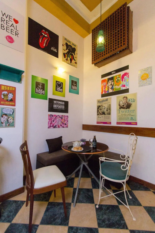 Hostal Bonbini