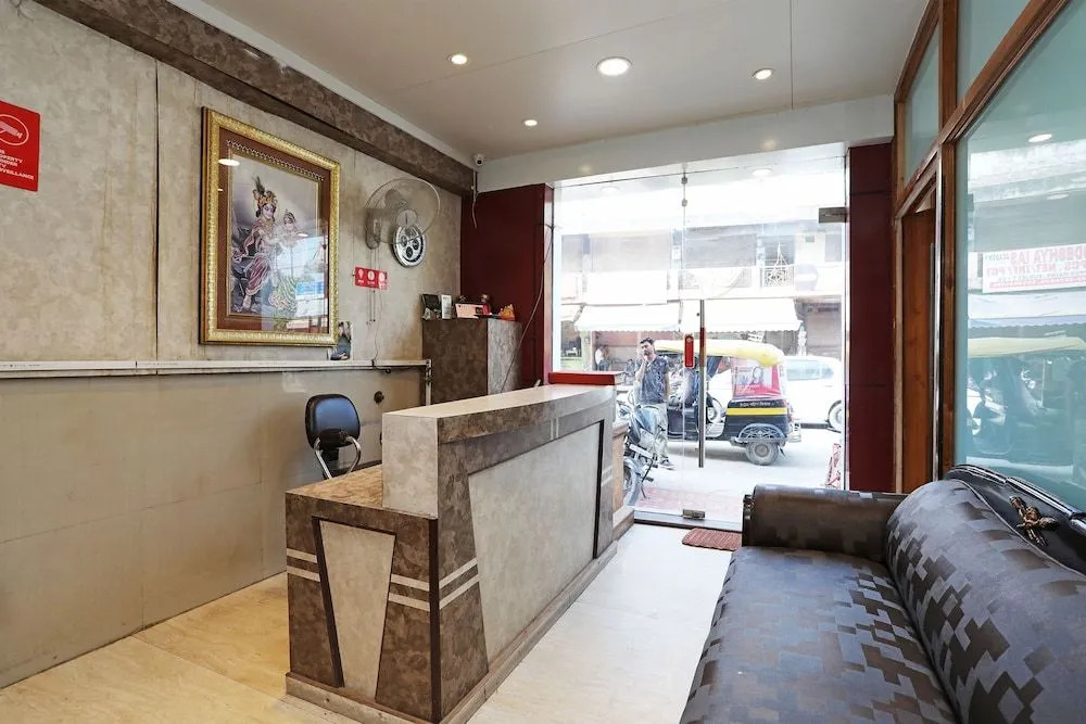 OYO 1379 Hotel HKJ International