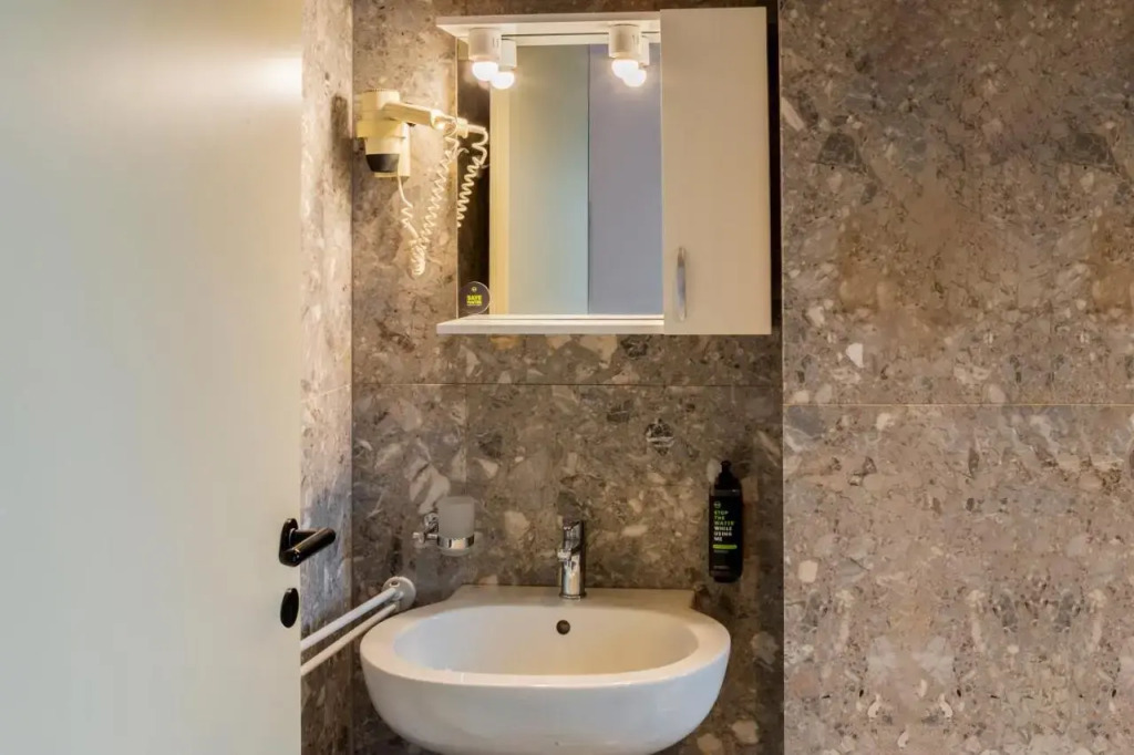B&B HOTEL Bari Rondò
