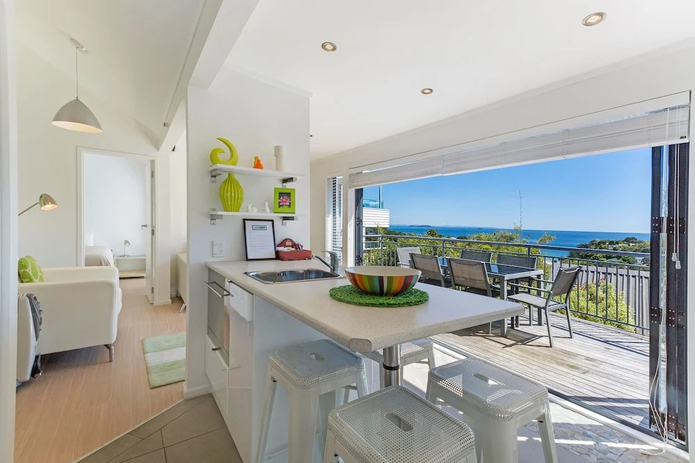 Villa Casita at Palm Beach by Waiheke Unlimited