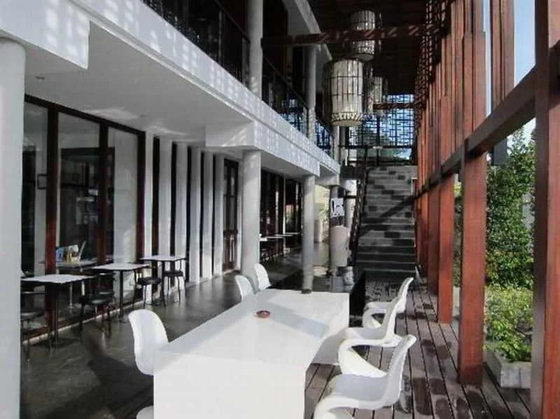 Ibed Samui - Backpacker
