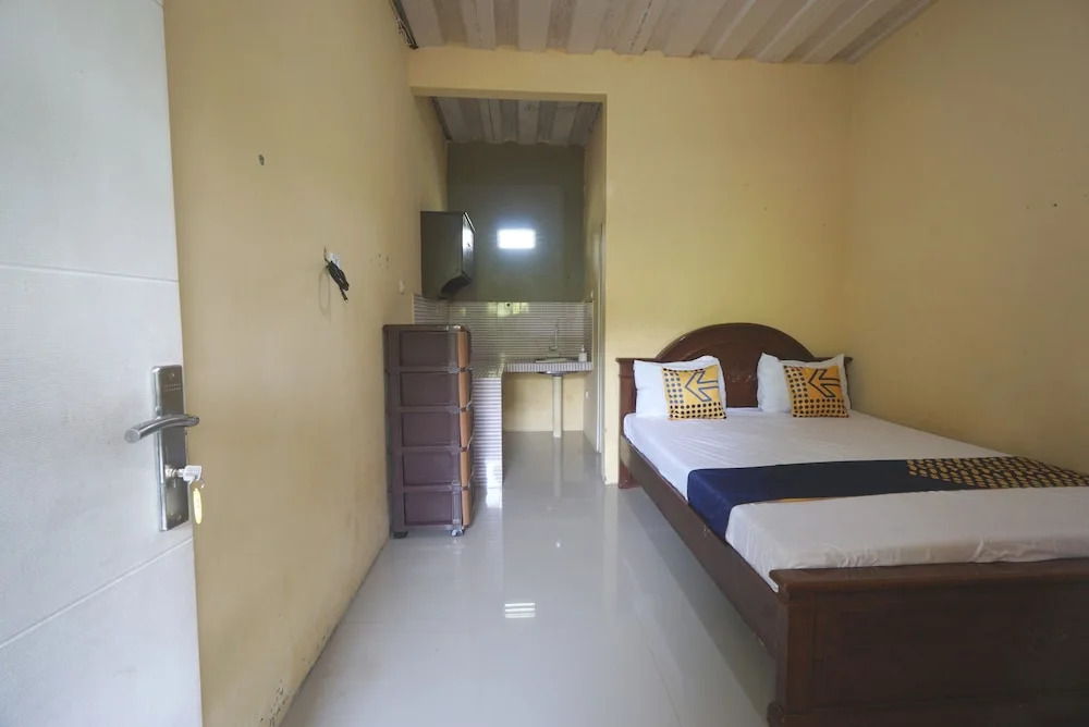 Hotel O Kencana Homestay Syariah Near Masjid AL-BAROKAH Kanyuran