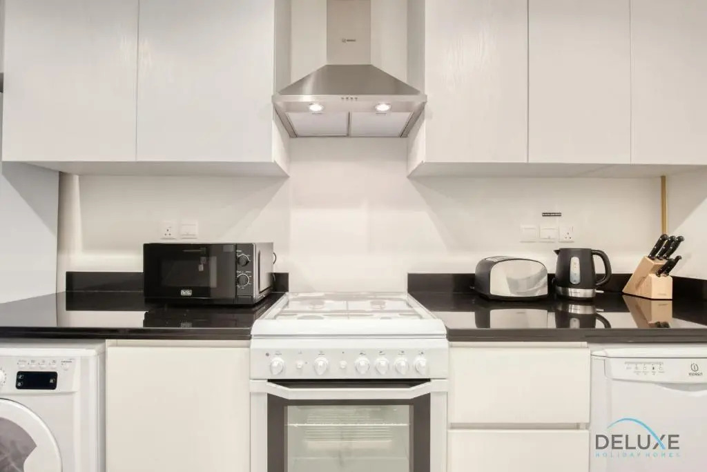Luxury 1 Bedroom Apartment at DAMAC Celestia by Deluxe Holiday Homes