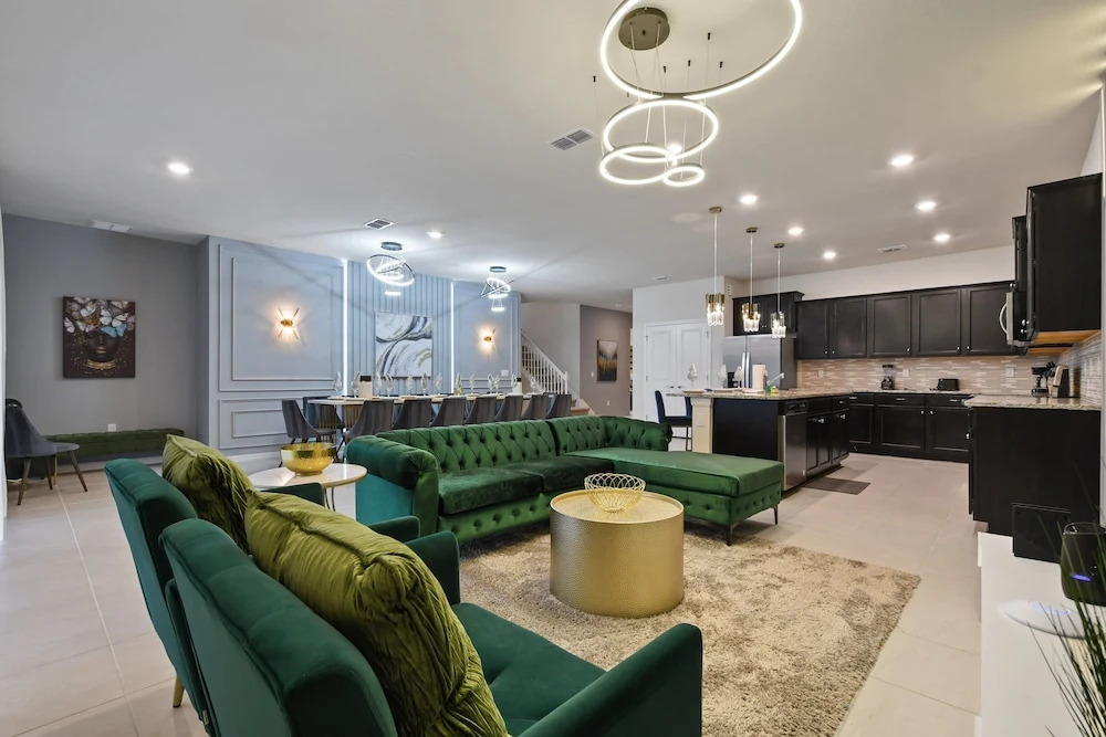 10BR Disney Oasis Star Wars Themed Family Retreat