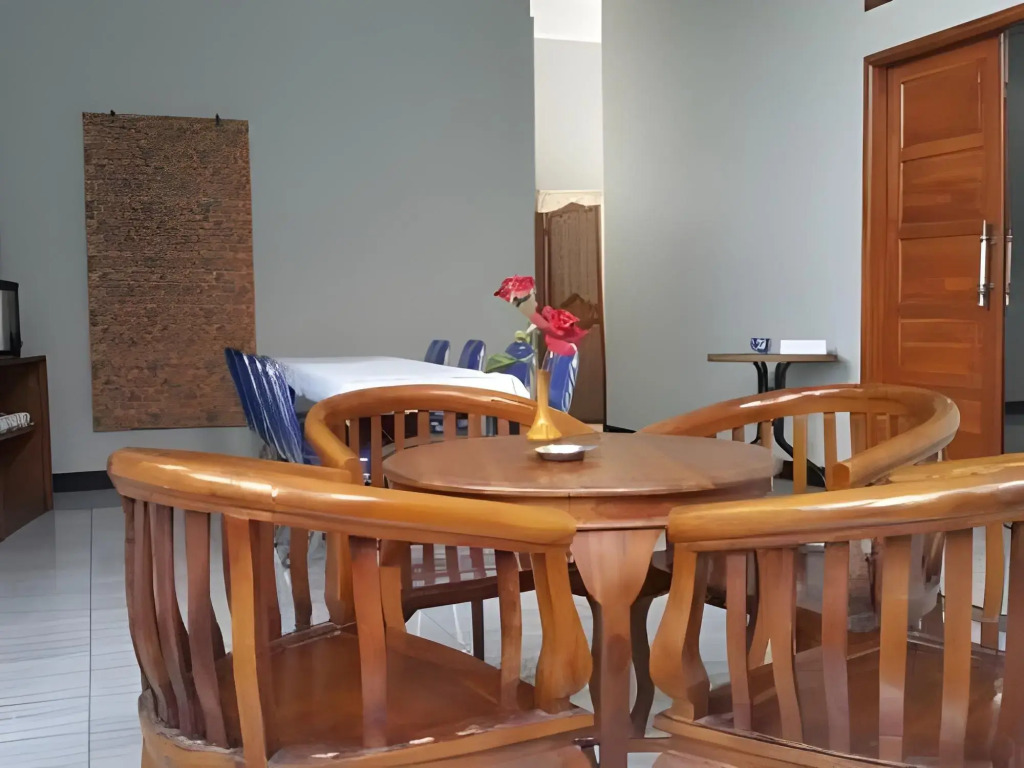 La Derra Hotel