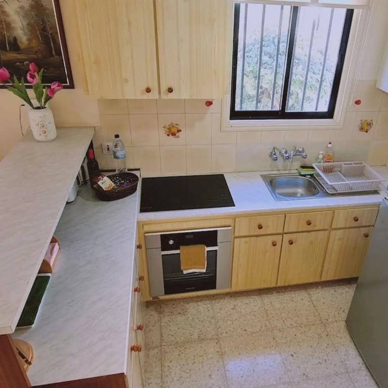 52 MEN - Sea Gem Apartment