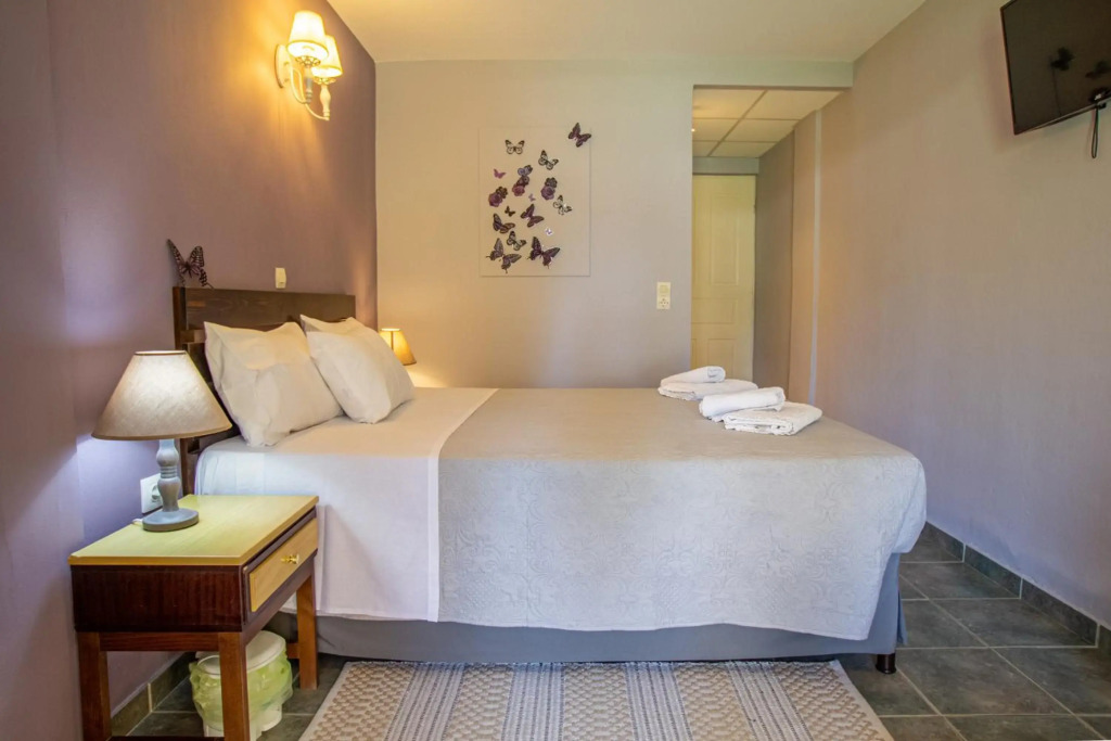 Tellis Holiday Rooms