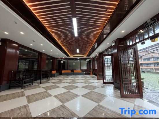 Guipu River View Homestay
