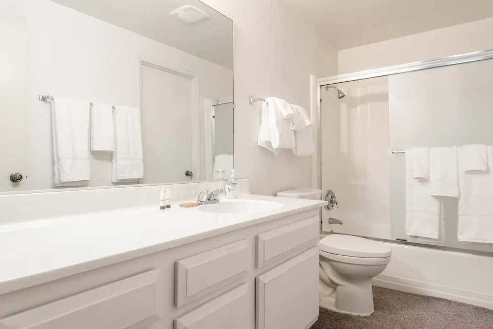 New Listing! Downtown Condo w/ Fireplace & Pool condo