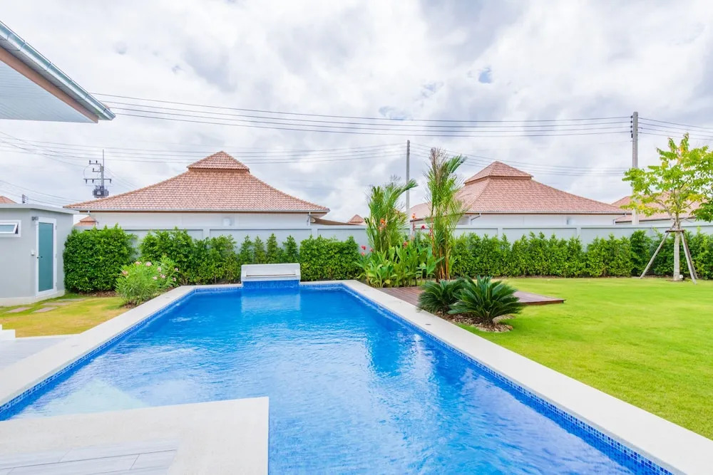 Tropical 3 Bedroom Pool Villa MP75