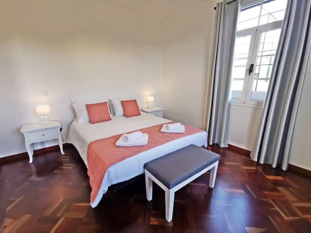 CASA DOS AVÓS Apartments with Pool in Funchal