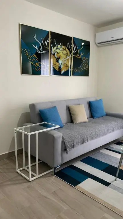 Delicado Apto con piscina, cerca de la playa 5 pax