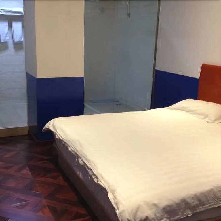 Getting Holiday Hotel