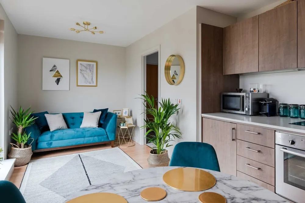 Newly Refurbished 1 Bed, With Balcony, Elephant & Castle/kennington