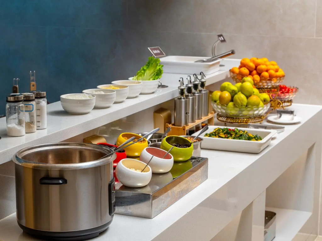 Vienna Hotel (Nanshan Science and Technology Park Wanxiang Tiandi Store)