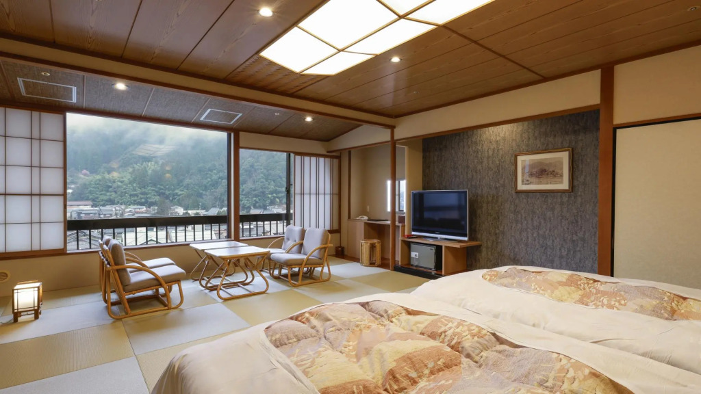 Izanro Iwasaki Ryokan