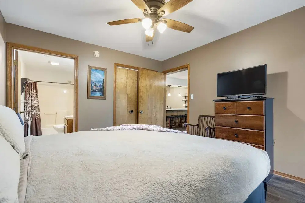Vacay N Stay - Quiet Community Near Branson!