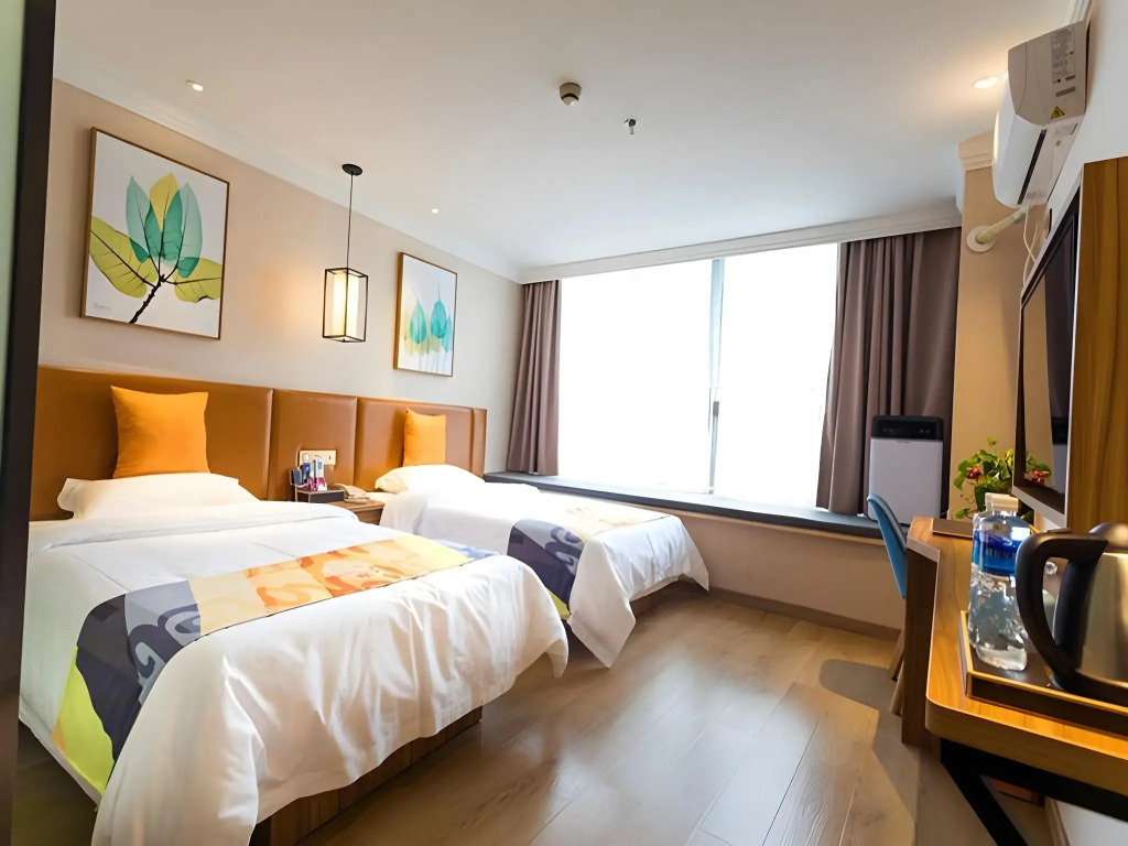 Shell Zhengzhou Zhongyuan Fota Hotel