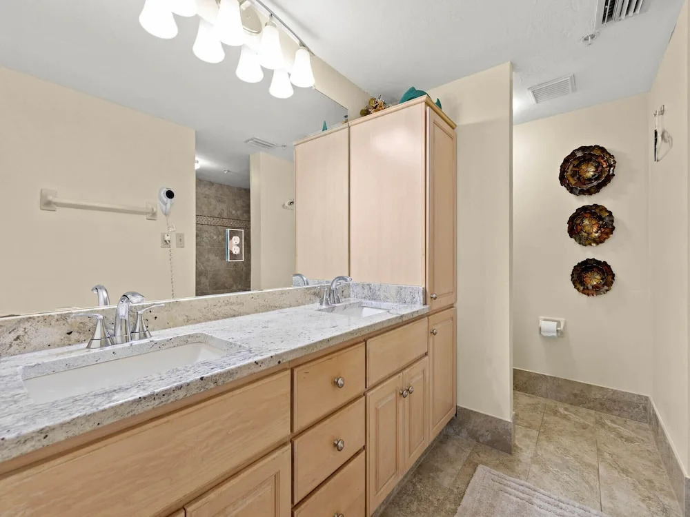 Santa Maria by Distinctive Beach Rentals