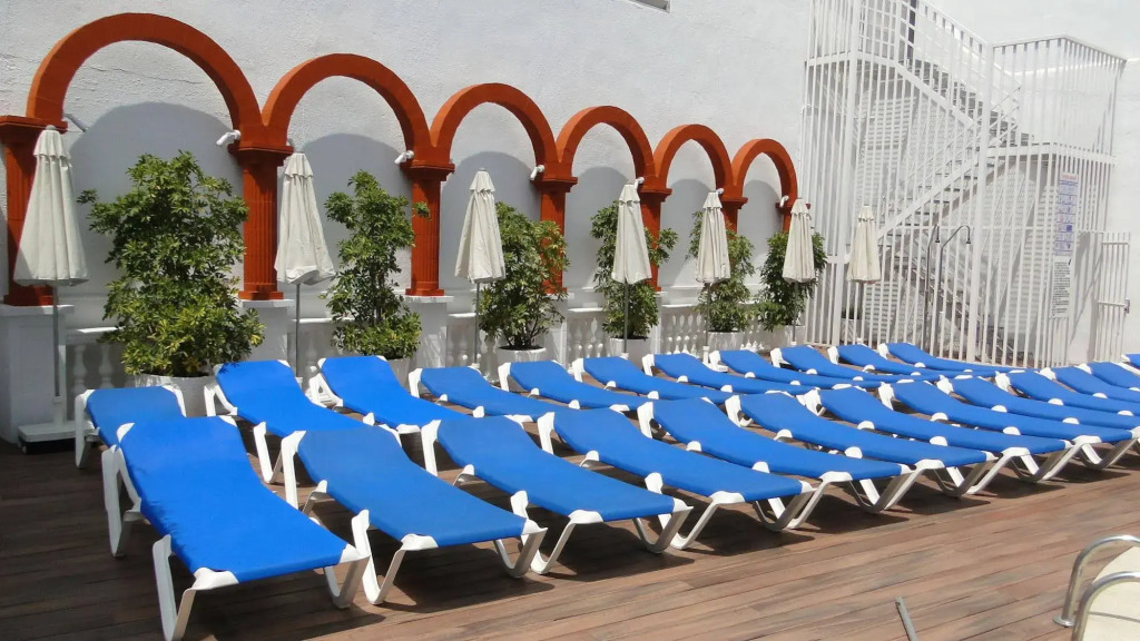 Hotel Miami Calella - El de siempre, como nunca