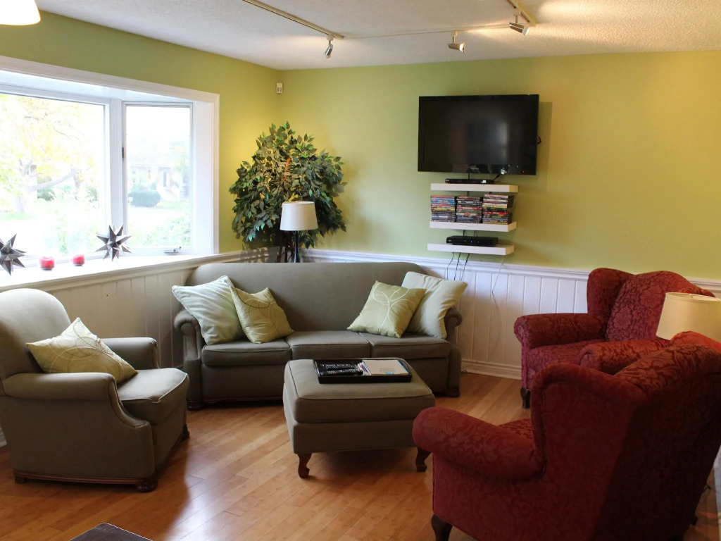 Maple Tree Cottage License # 058-2022