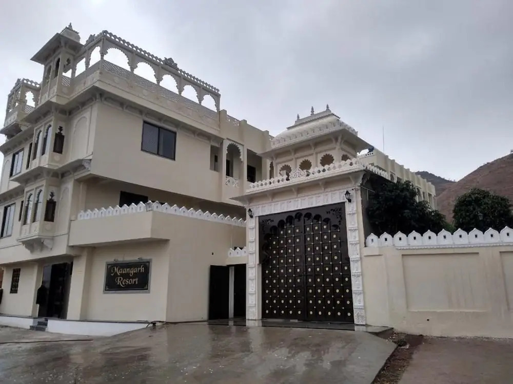 Maangarh Resort