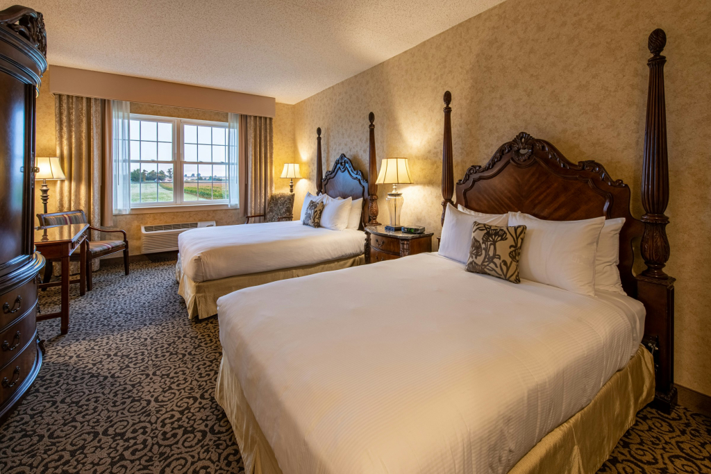 AmishView Inn & Suites
