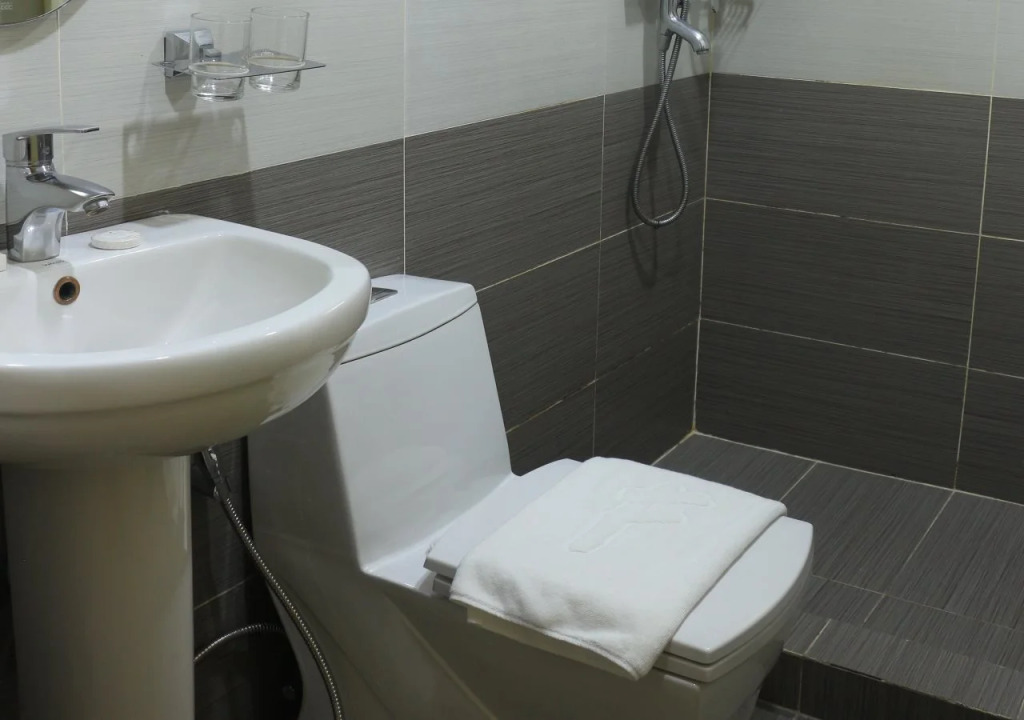 Prince Plaza II Condotel