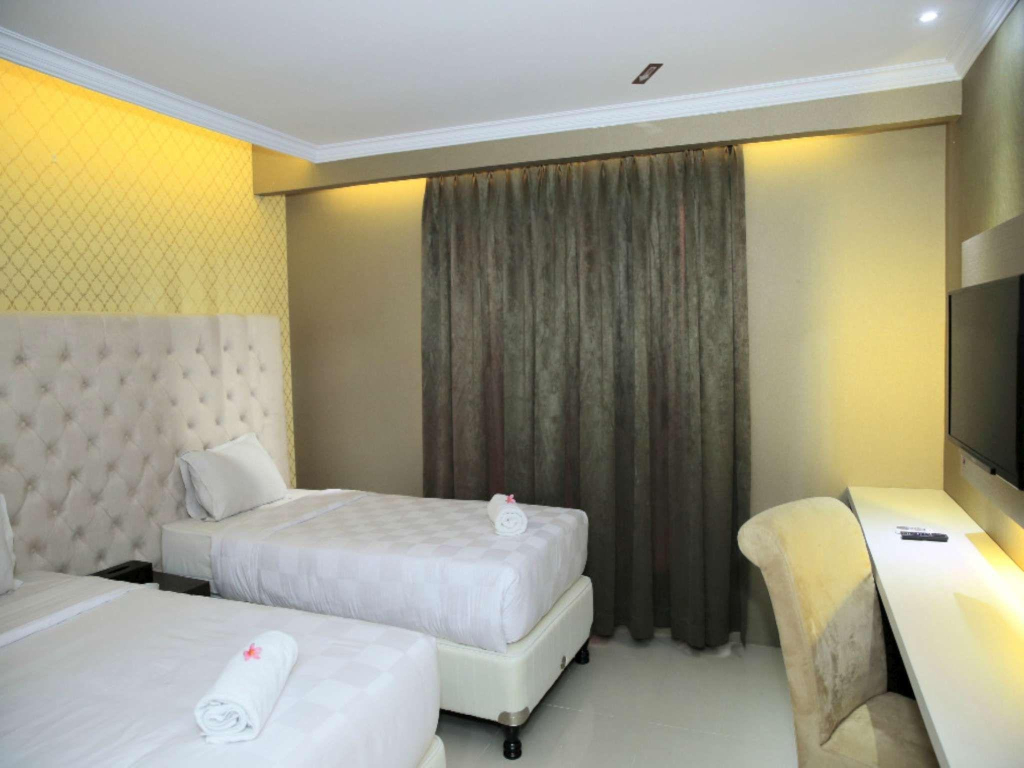 Rizen Premiere Hotel