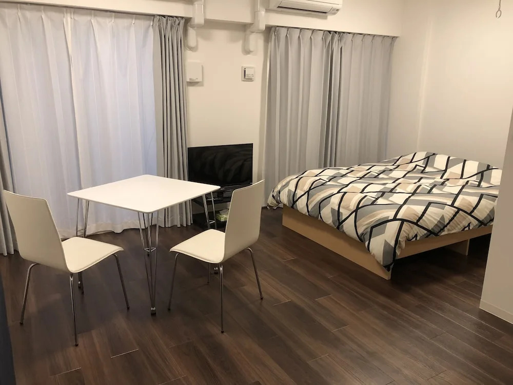 Fujisawa Inn & Suites