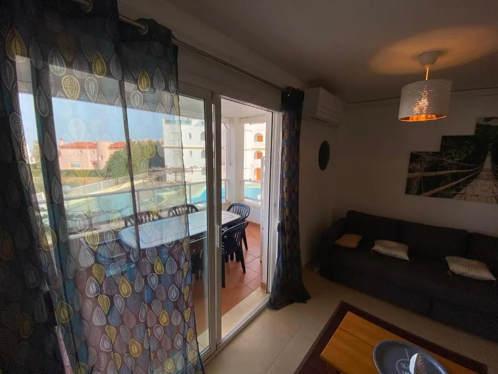 Apartamentos Punta Canaret Altamar