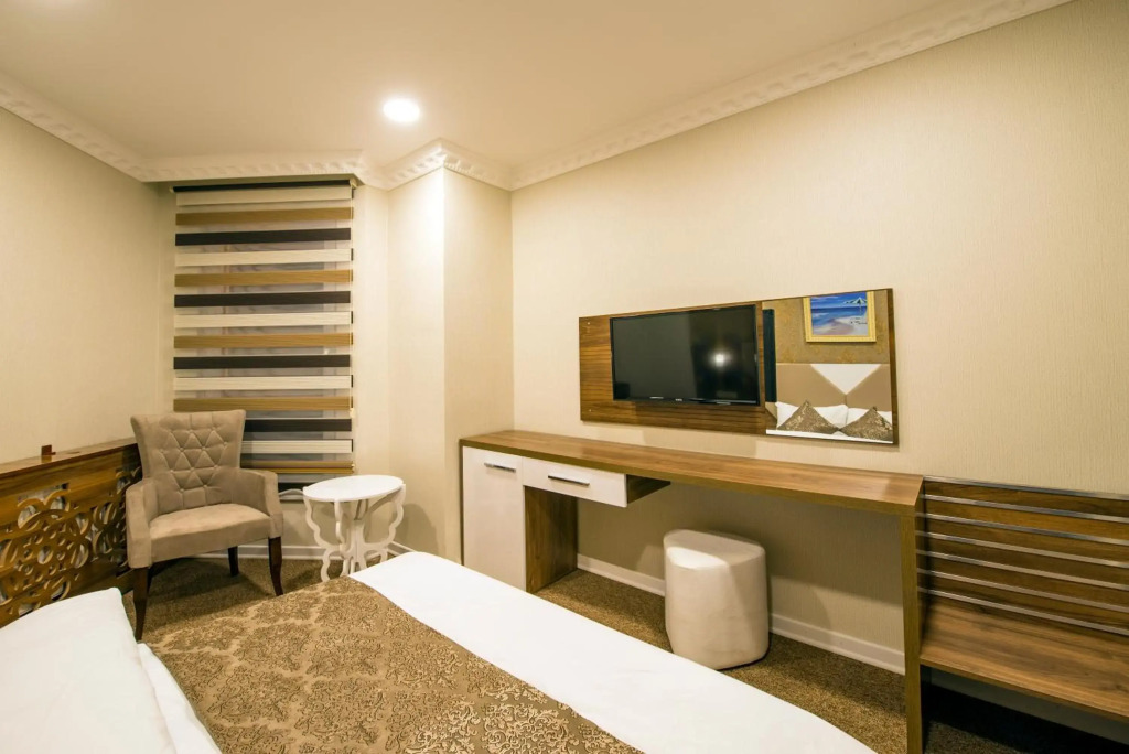 Kars-i Si̇ri̇n Otel