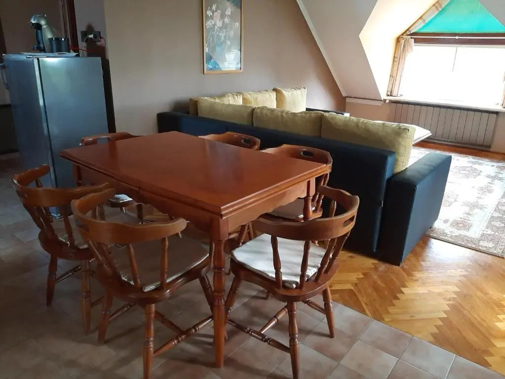 Tilesch Apartment