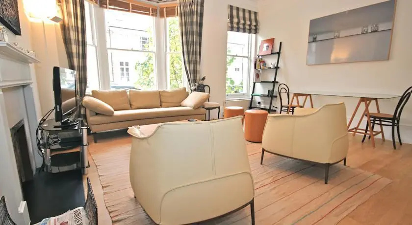 FG Property - Chelsea, Gertrude Street