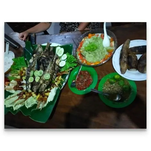 Bali Bungalow Medewisurf-homestay