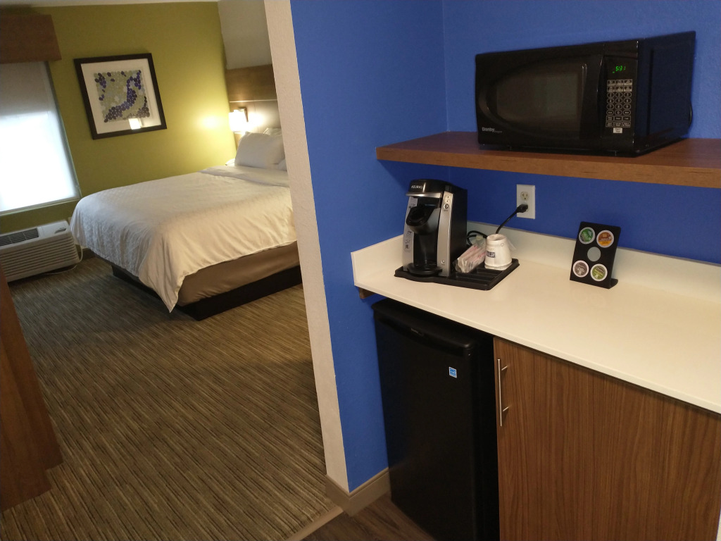 Holiday Inn Express Hotel & Suites Madison by IHG