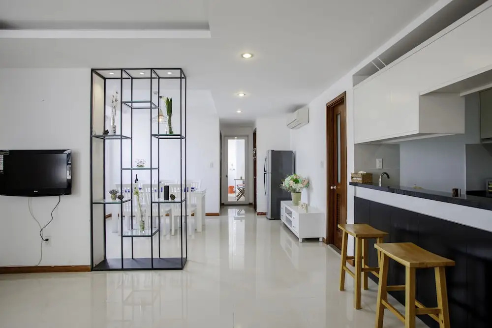 Le Soleil Central River View 3BR Apartment